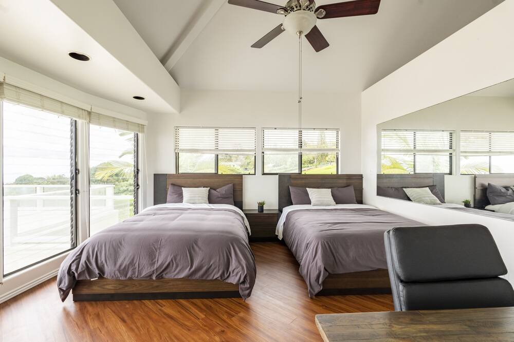 Photo of Bedroom in Holualoa