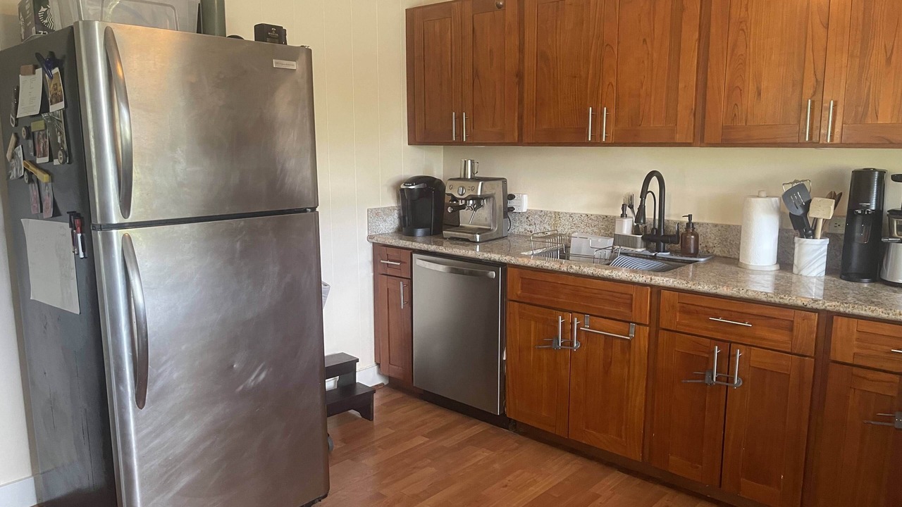 Photo of Kitchen in Waimanalo