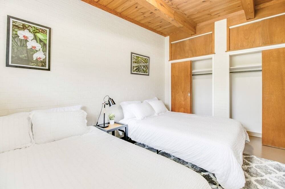 Photo of Bedroom in Lexington