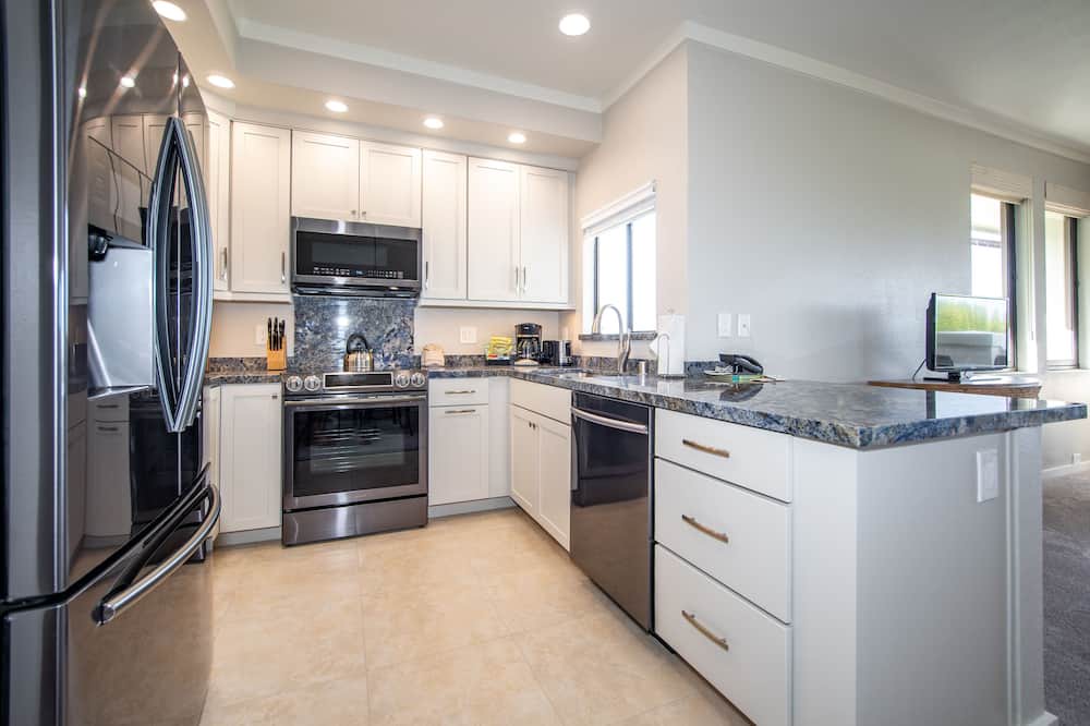 Photo of Kitchen in Montage Kapalua Bay