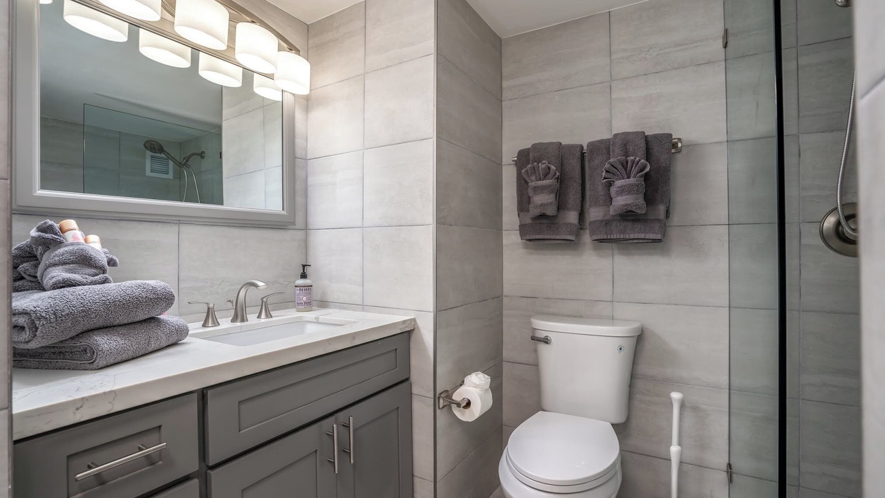 Photo of Bathroom in Honokowai