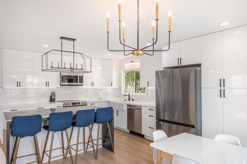 Photo of Kitchen in Kaimuki