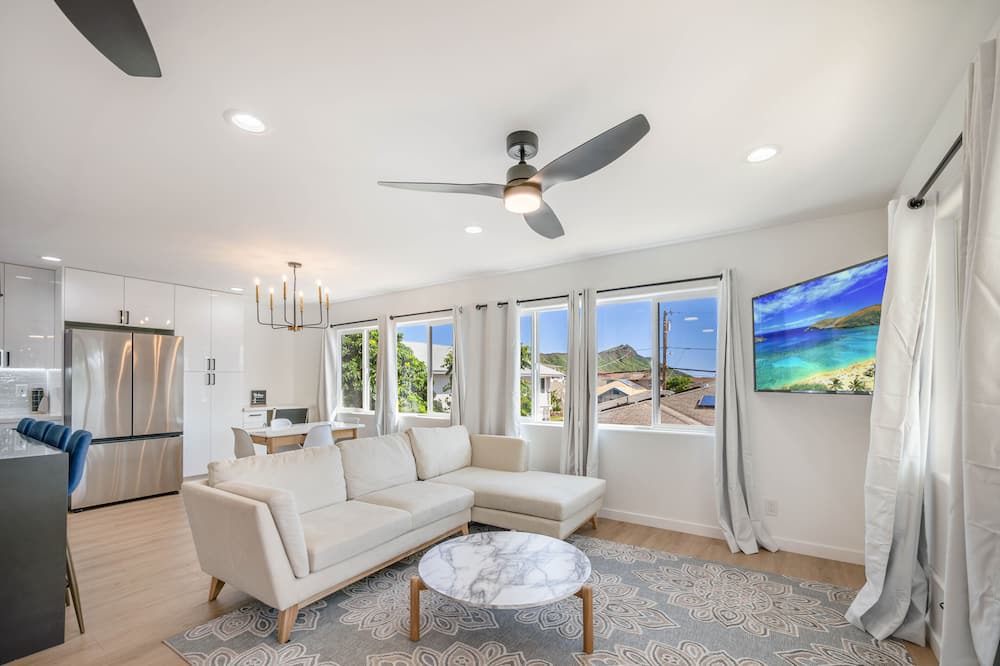 Photo of Livingroom in Kaimuki