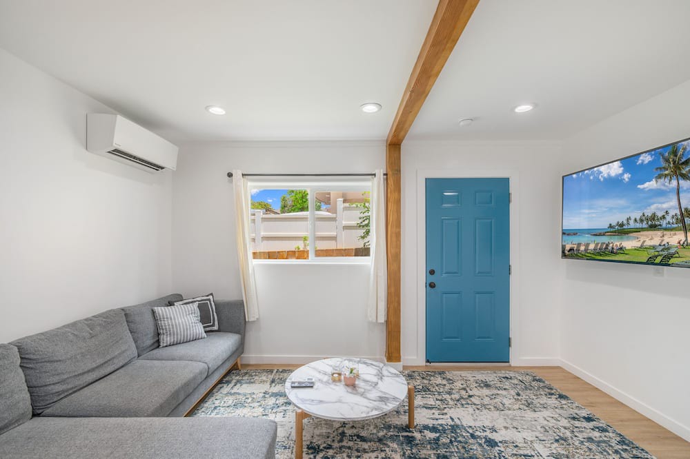 Photo of Livingroom in Kaimuki