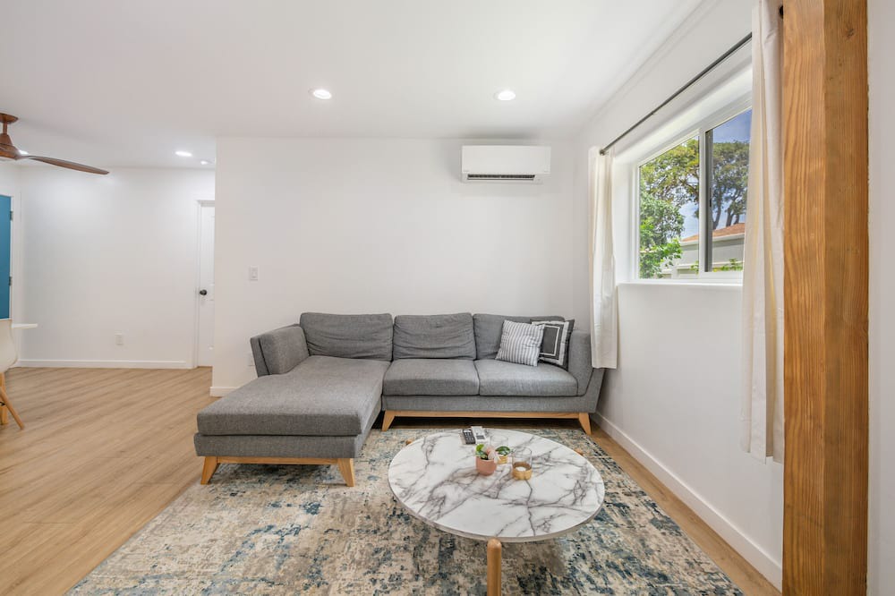 Photo of Livingroom in Kaimuki
