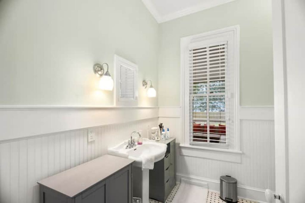 Photo of Bathroom in Chapin
