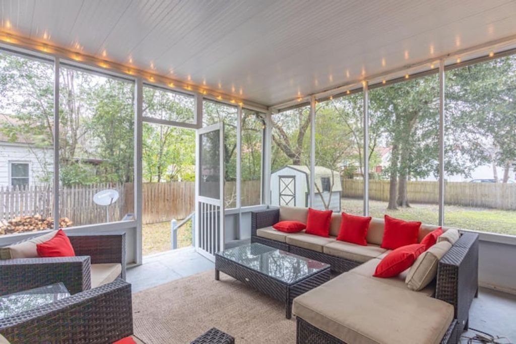 Photo of Livingroom in Chapin