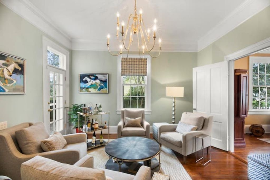 Photo of Livingroom in Chapin