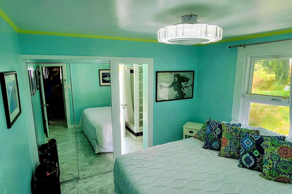 Photo of Bedroom in Kahuku