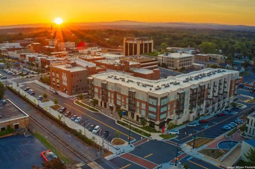 Photo of Outdoor in Hickory