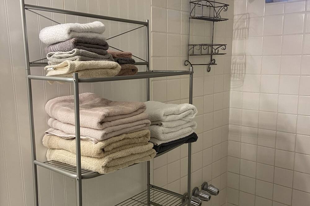 Photo of Bathroom in St. Andrews