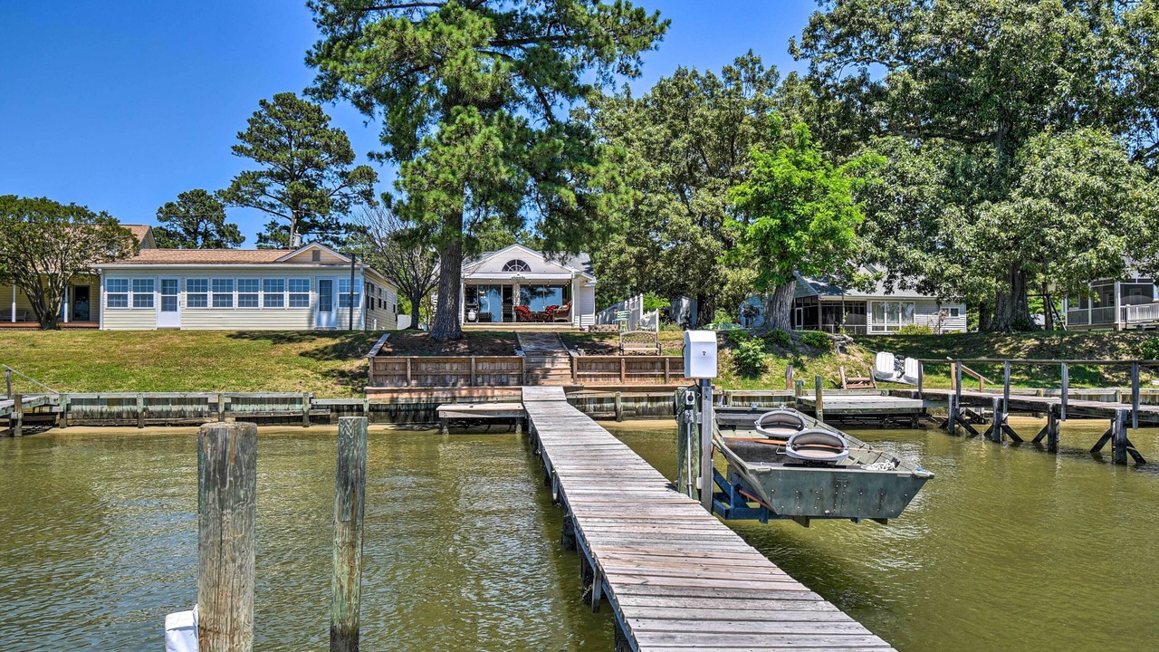 Photo of Others in Deltaville