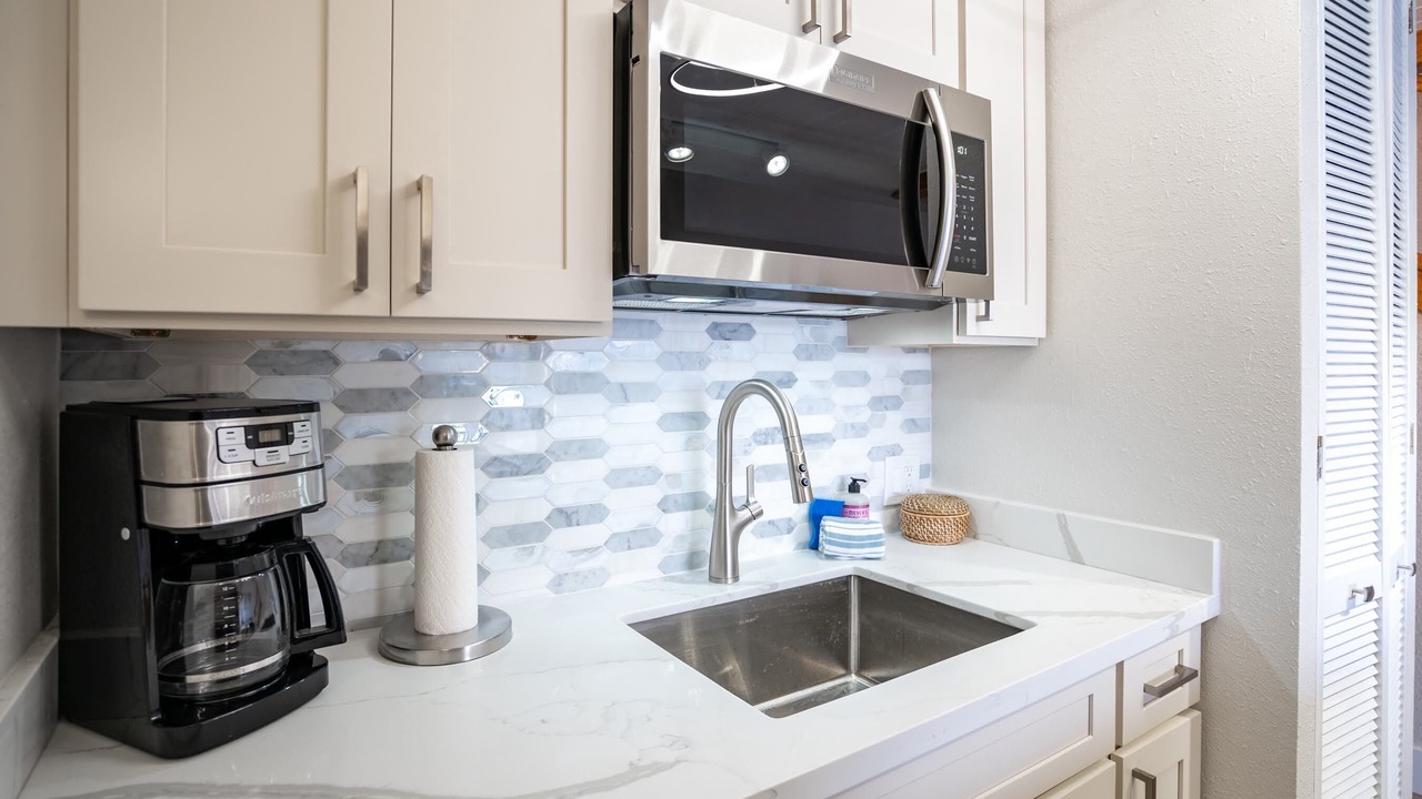 Photo of Kitchen in Maalaea