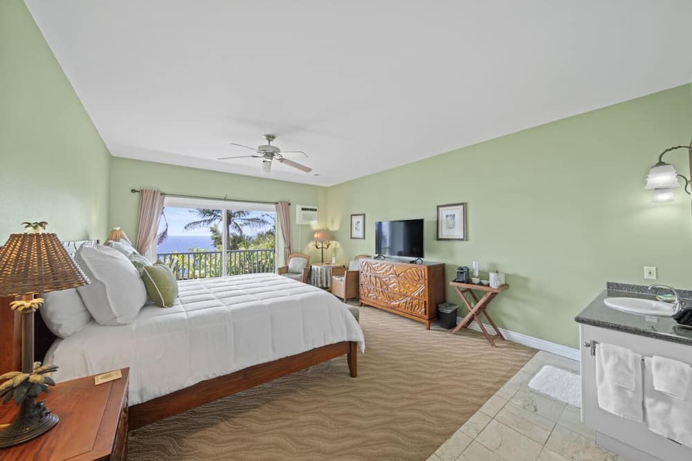 Photo of Bedroom in Honomu