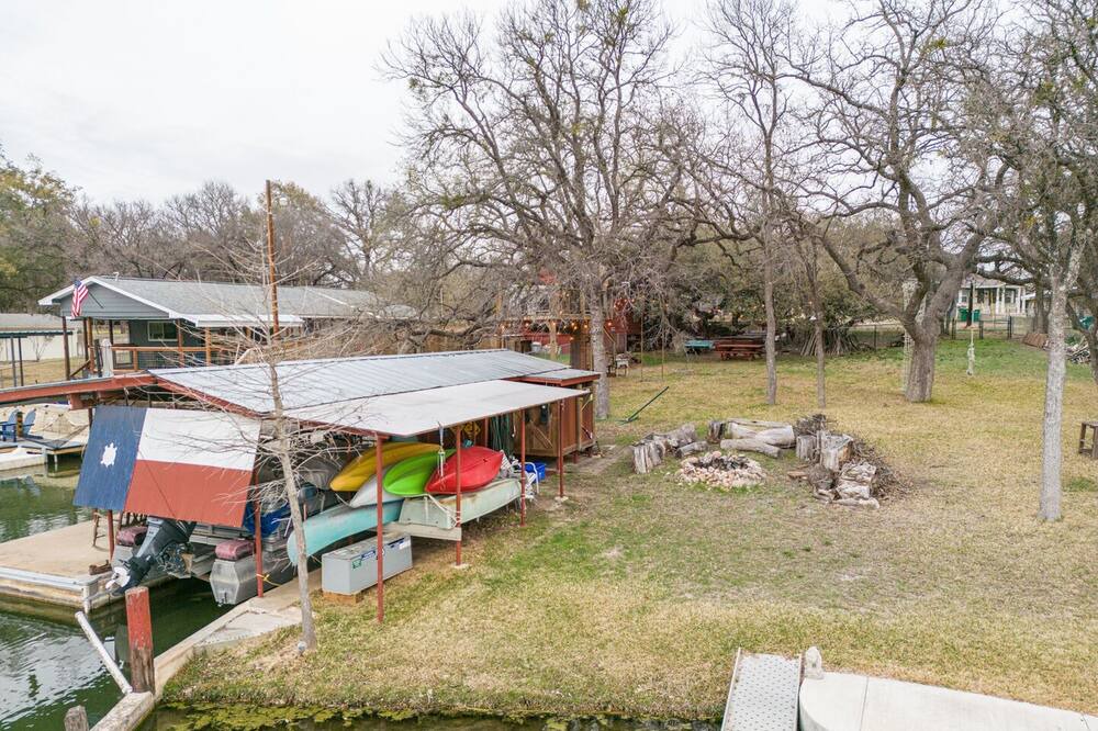 Photo of Others in Granite Shoals
