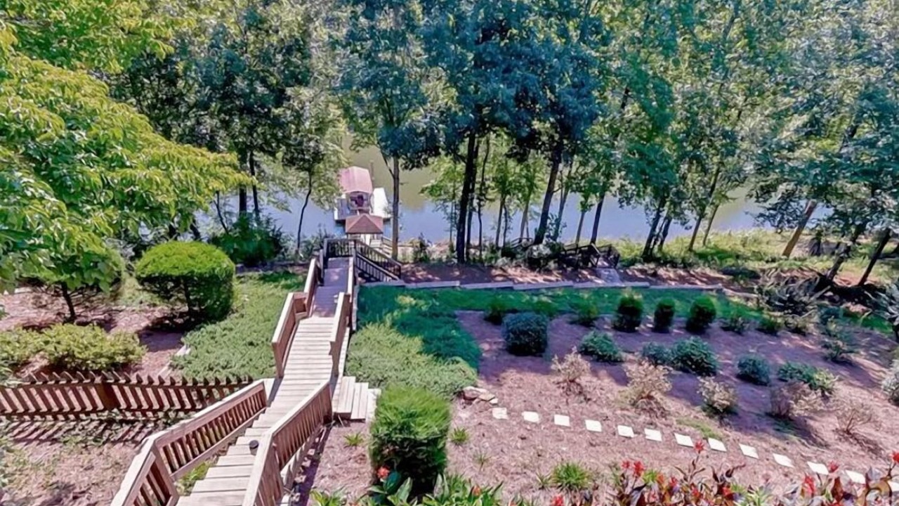 Photo of Outdoor in Scotts