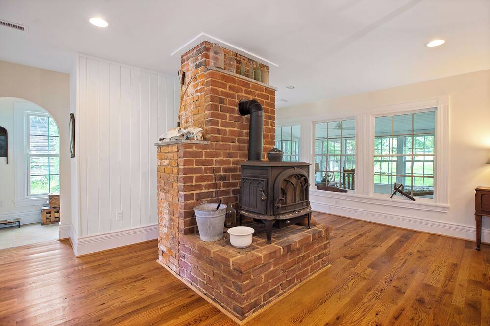 Photo of Livingroom in Madison