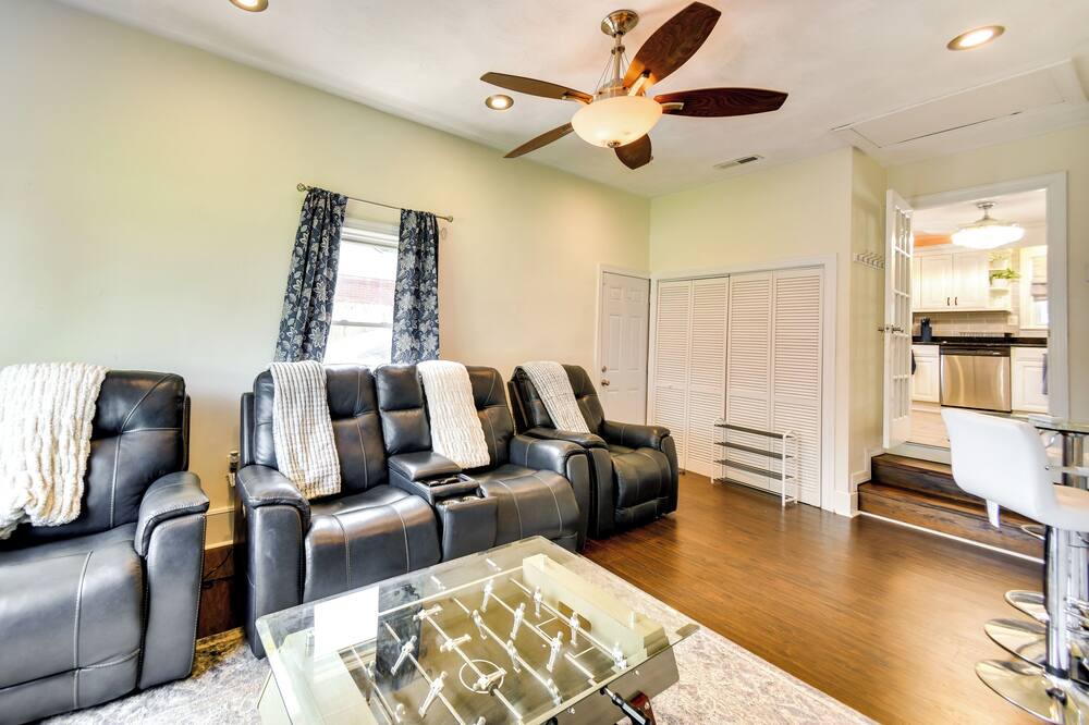 Photo of Livingroom in Portsmouth