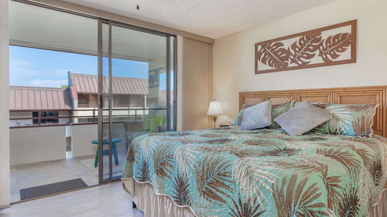 Photo of Patio Balcony in Kahaluu Bay