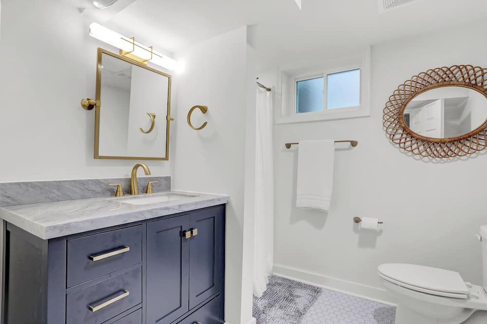 Photo of Bathroom in Chesapeake Ranch Estates-Drum Point