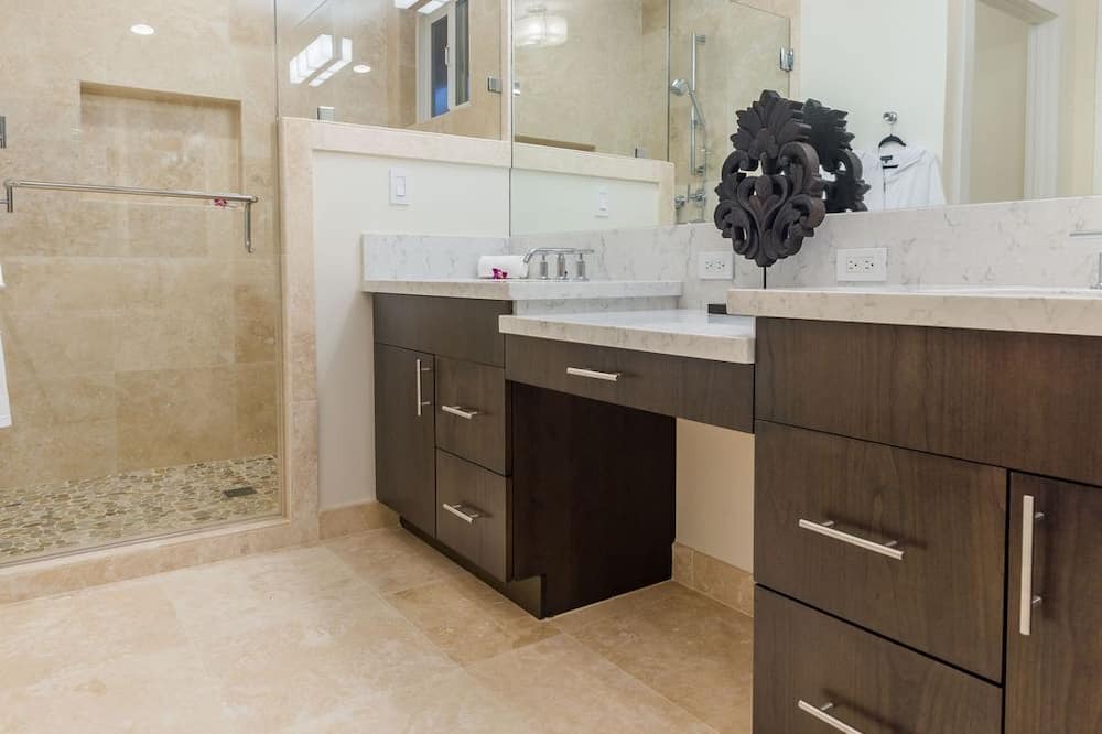 Photo of Bathroom in Laie