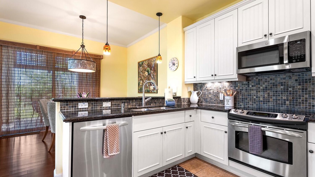 Photo of Kitchen in Kulalani