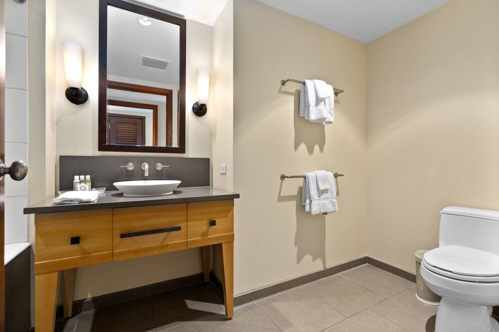 Photo of Bathroom in Kapolei