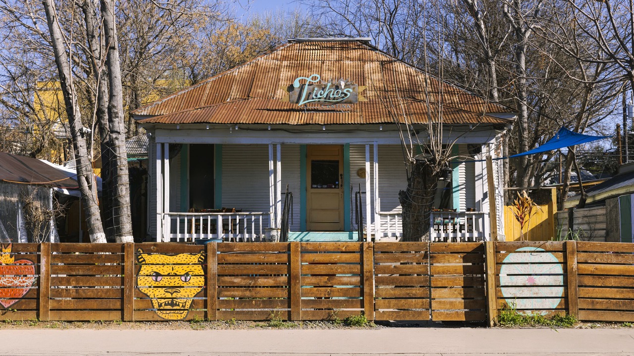 Photo of Outdoor in East Cesar Chavez