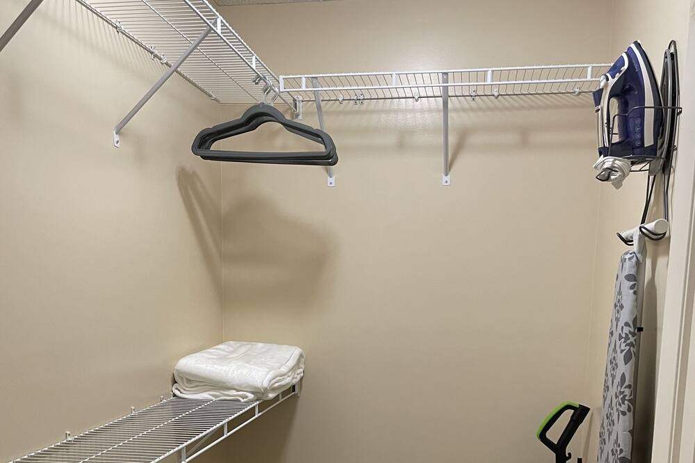 Photo of Bedroom in Kathleen