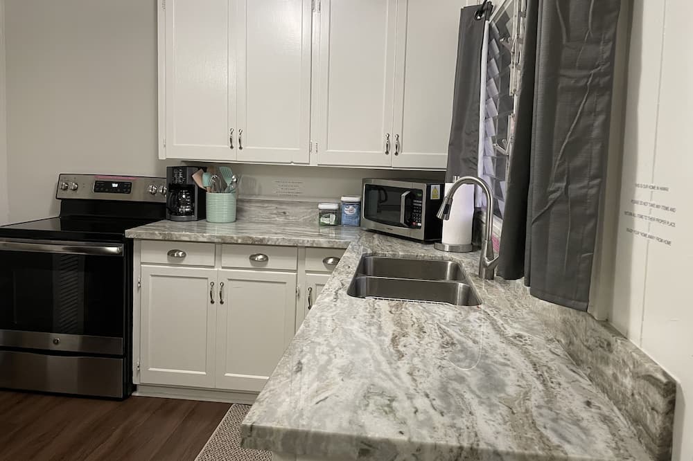 Photo of Kitchen in Western Honolulu
