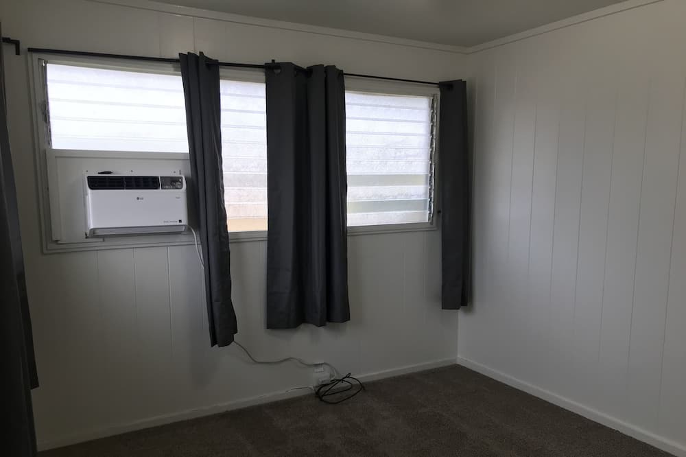 Photo of Bedroom in Western Honolulu