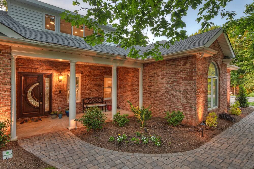 Photo of Outdoor in Mayhew