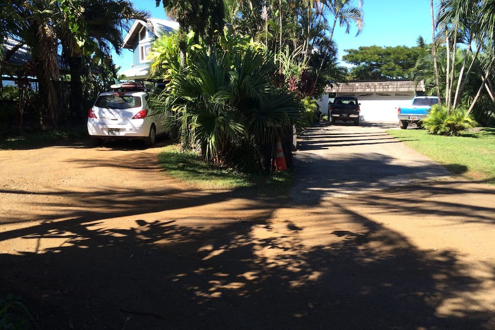 Photo of Others in Pauwela