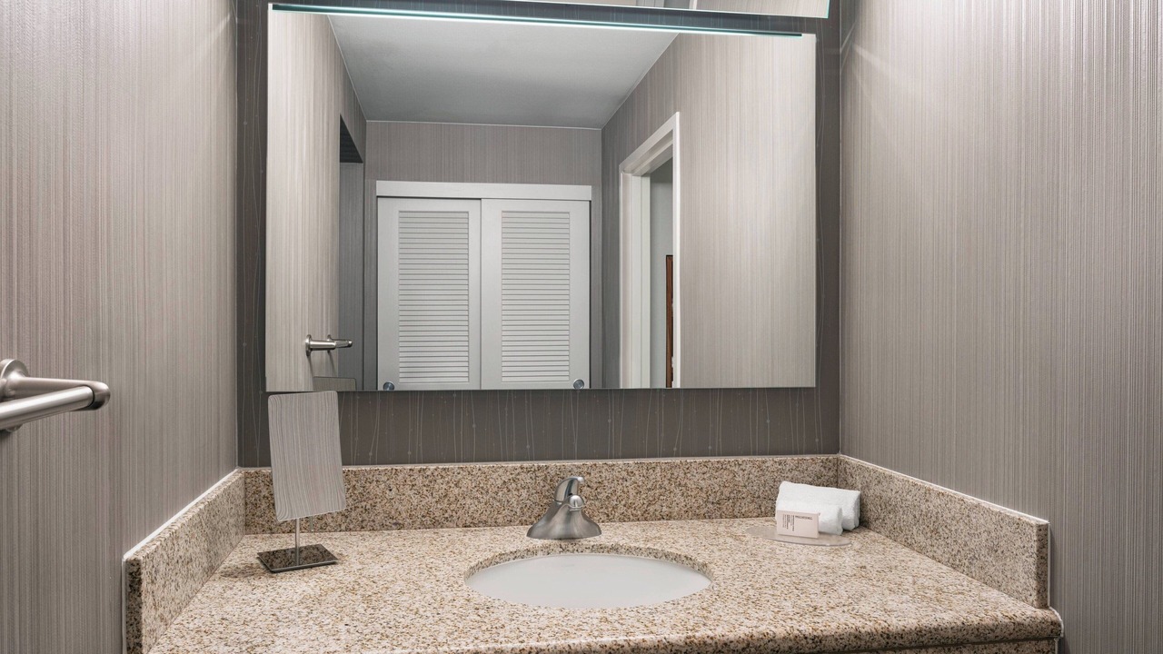 Photo of Bathroom in Kahului