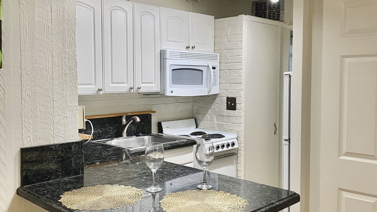 Photo of Kitchen in Waikiki