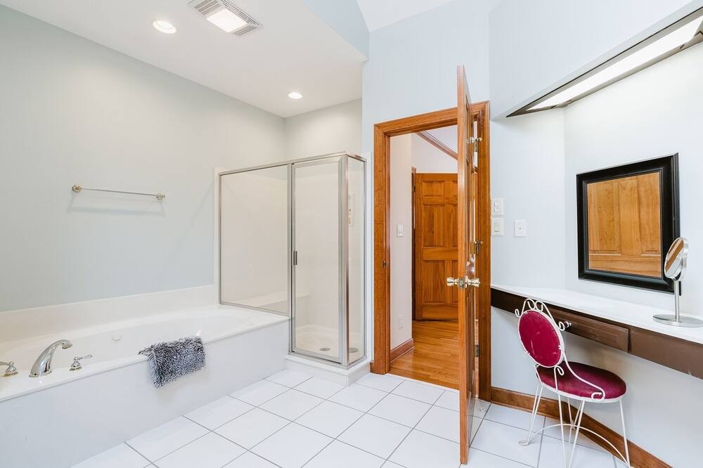 Photo of Bathroom in Greer