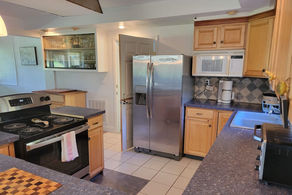 Photo of Kitchen in Tryon