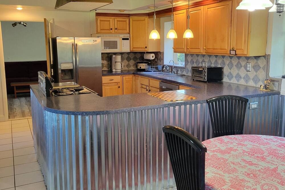Photo of Kitchen in Tryon