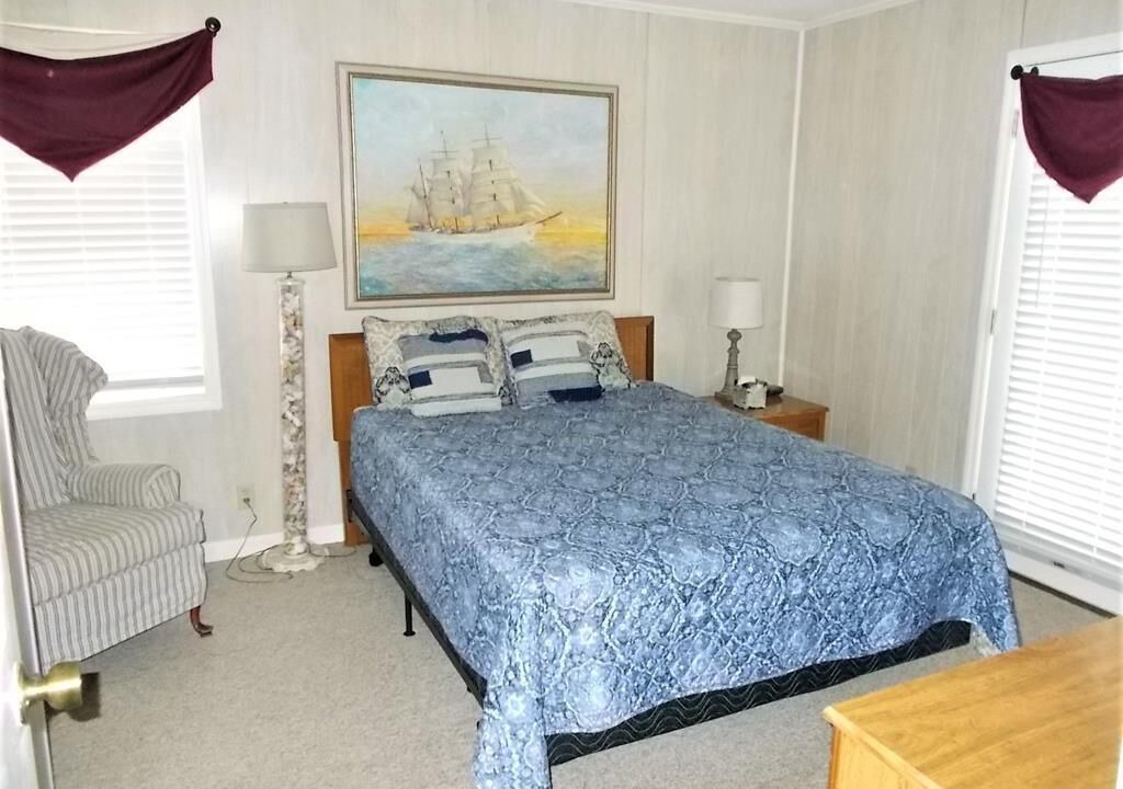 Photo of Bedroom in Sunset Beach