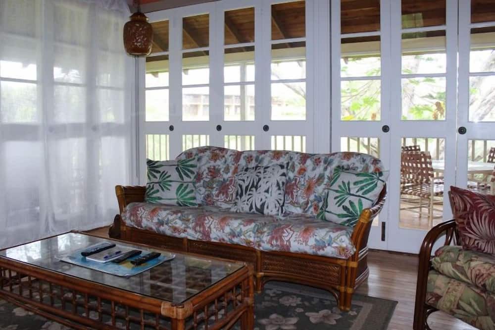 Photo of Others in Maunaloa