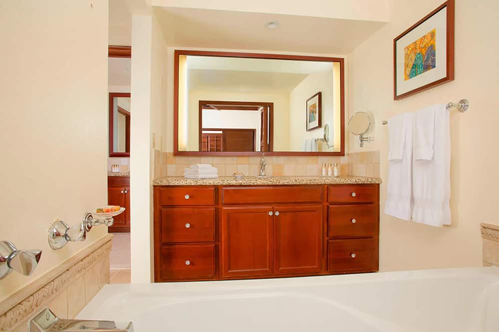 Photo of Bathroom in Ko Olina