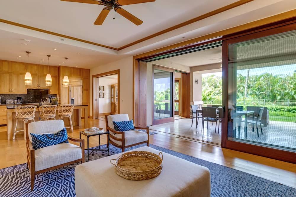 Photo of Others in Montage Kapalua Bay