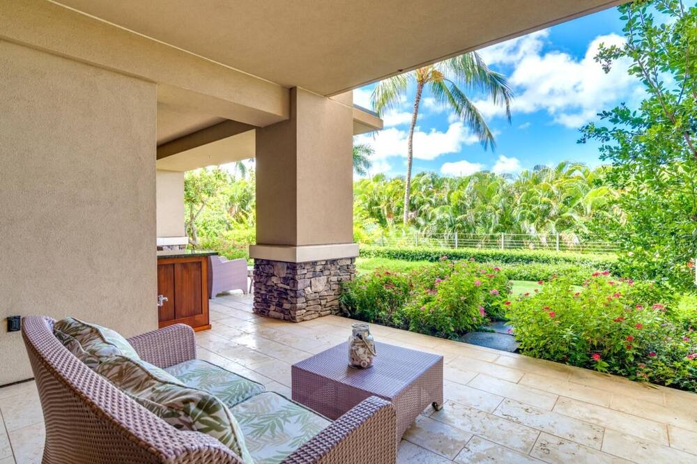 Photo of Others in Montage Kapalua Bay