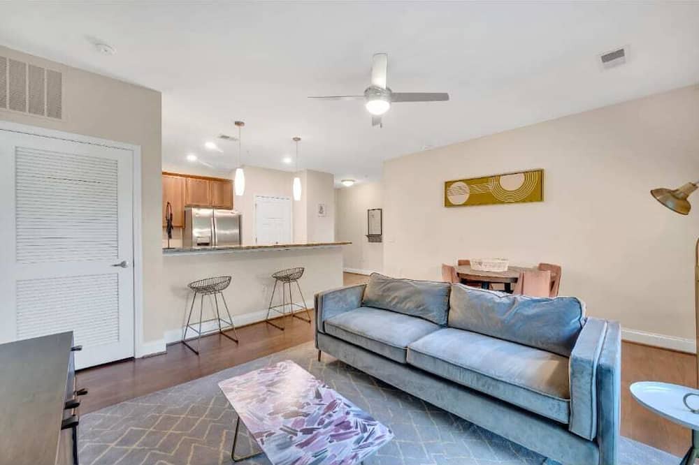 Photo of Bedroom in Plaza Midwood