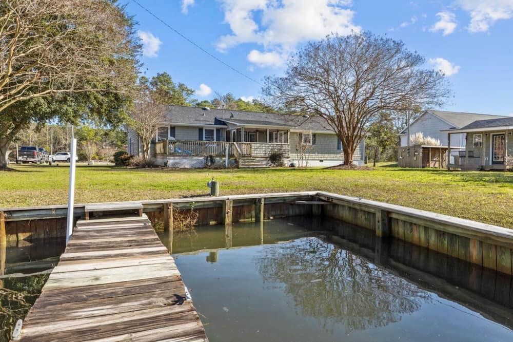 Photo of Outdoor in Straits