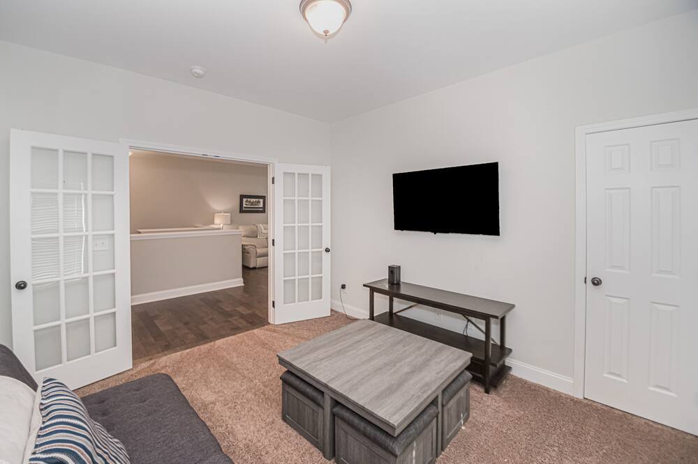 Photo of Livingroom in West Union