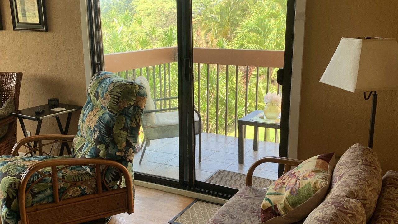 Photo of Livingroom in Historic Kailua Village