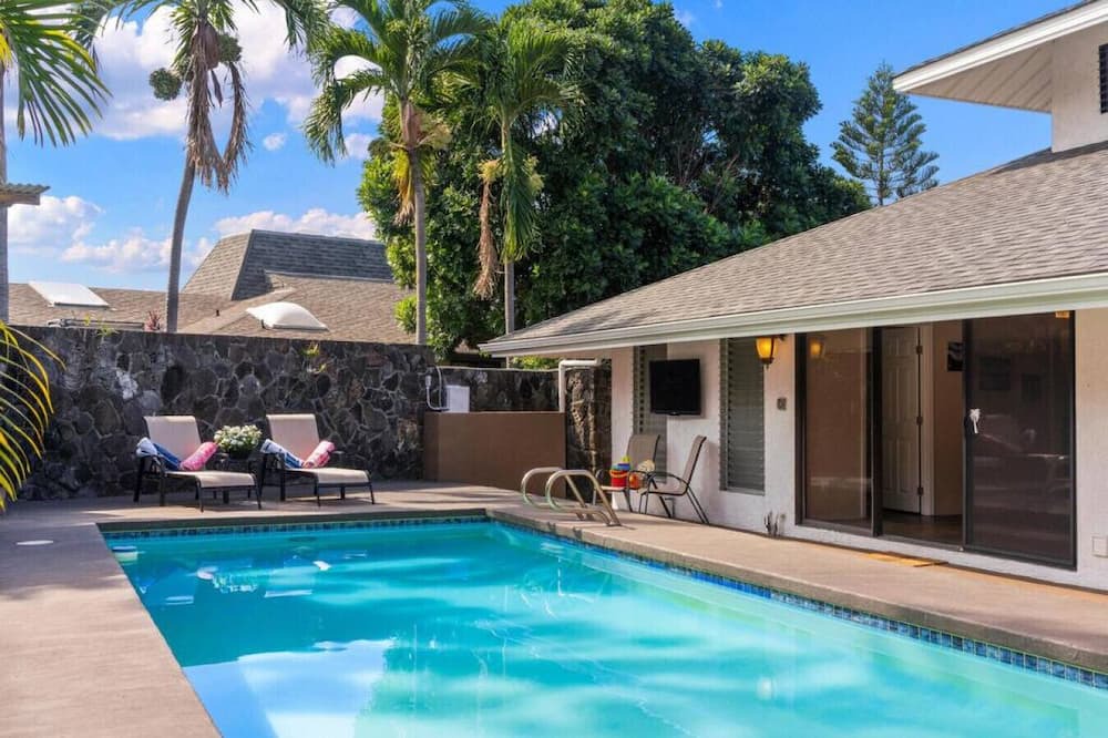 Photo of Others in Kona Palisades