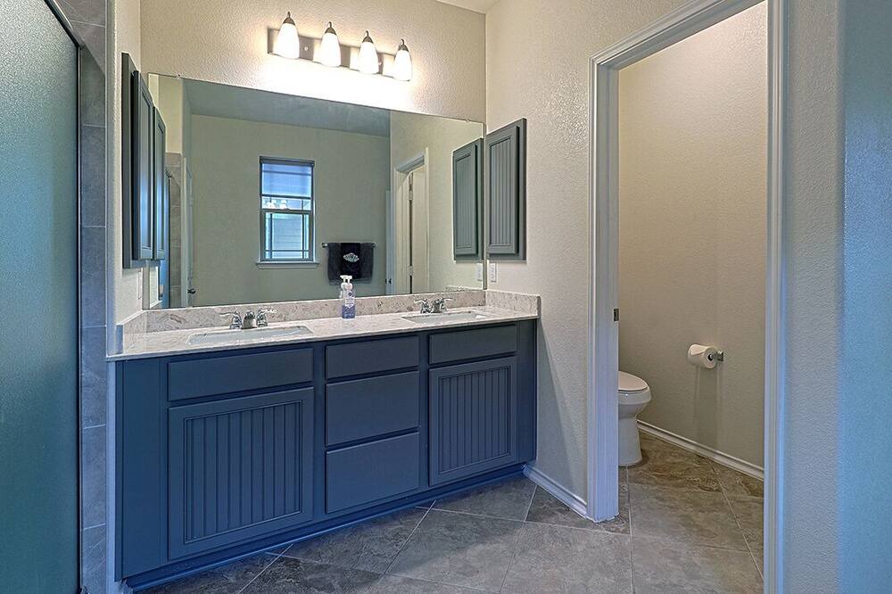 Photo of Bathroom in Round Rock