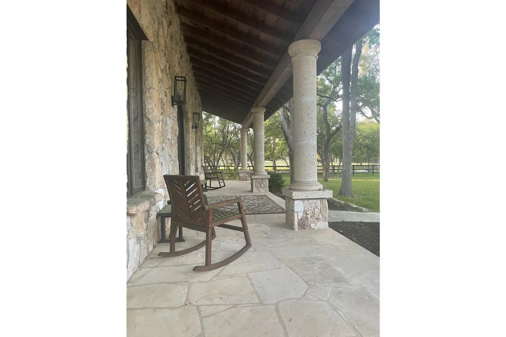 Photo of Patio Balcony in Leander